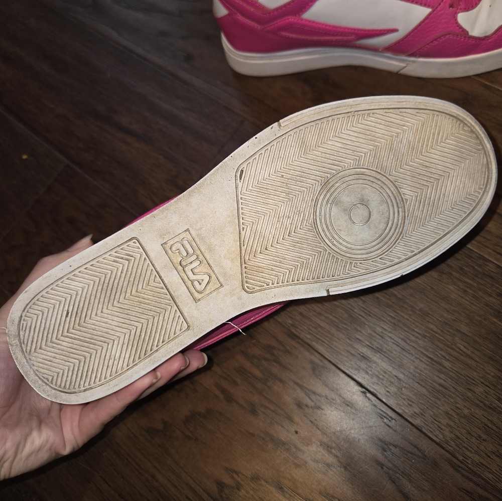 FILA Women's Hot Pink and White High-Top Sneakers Size 8 - Picture 3 of 6